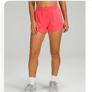 Find your pace high rise short